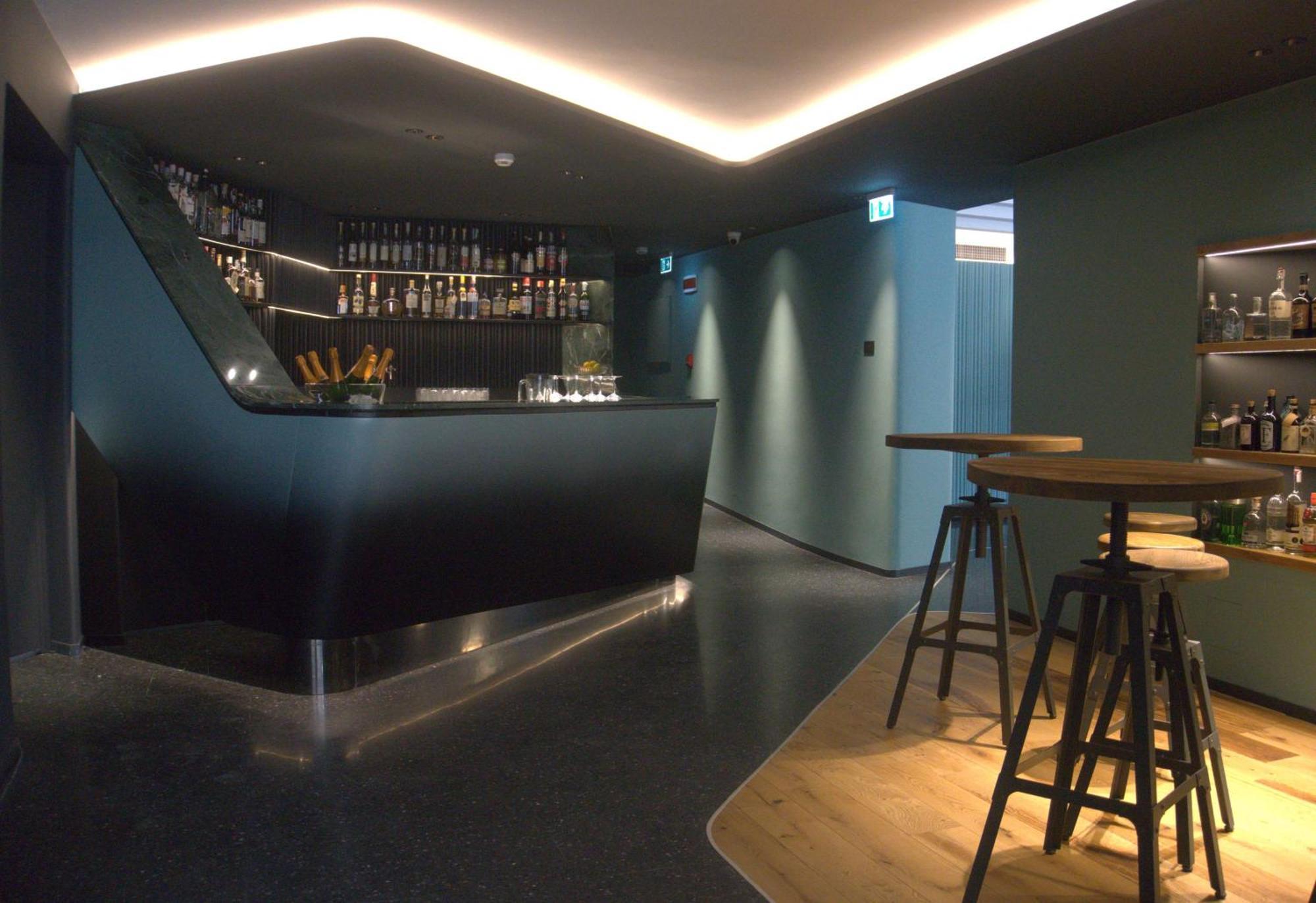 Hotel Ristorante Al Caminetto Worldhotels Crafted Adults Only Torri Del Benaco Bagian luar foto